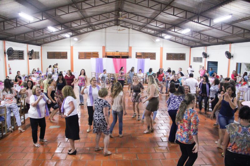 1ª Integração de Servidoras Municipais reúne mais de 200 mulheres